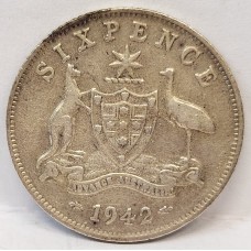 AUSTRALIA 1942 . SIXPENCE